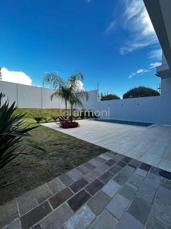 Casa à venda no Petrópolis: 