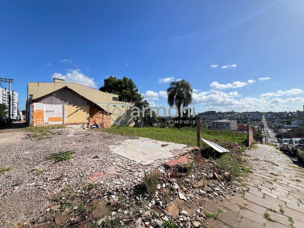 Lote à venda no Centro: 