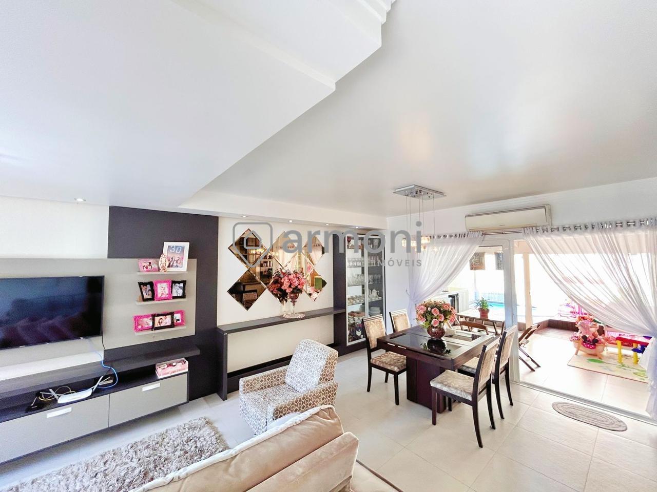 Casa à venda no Petrópolis: 