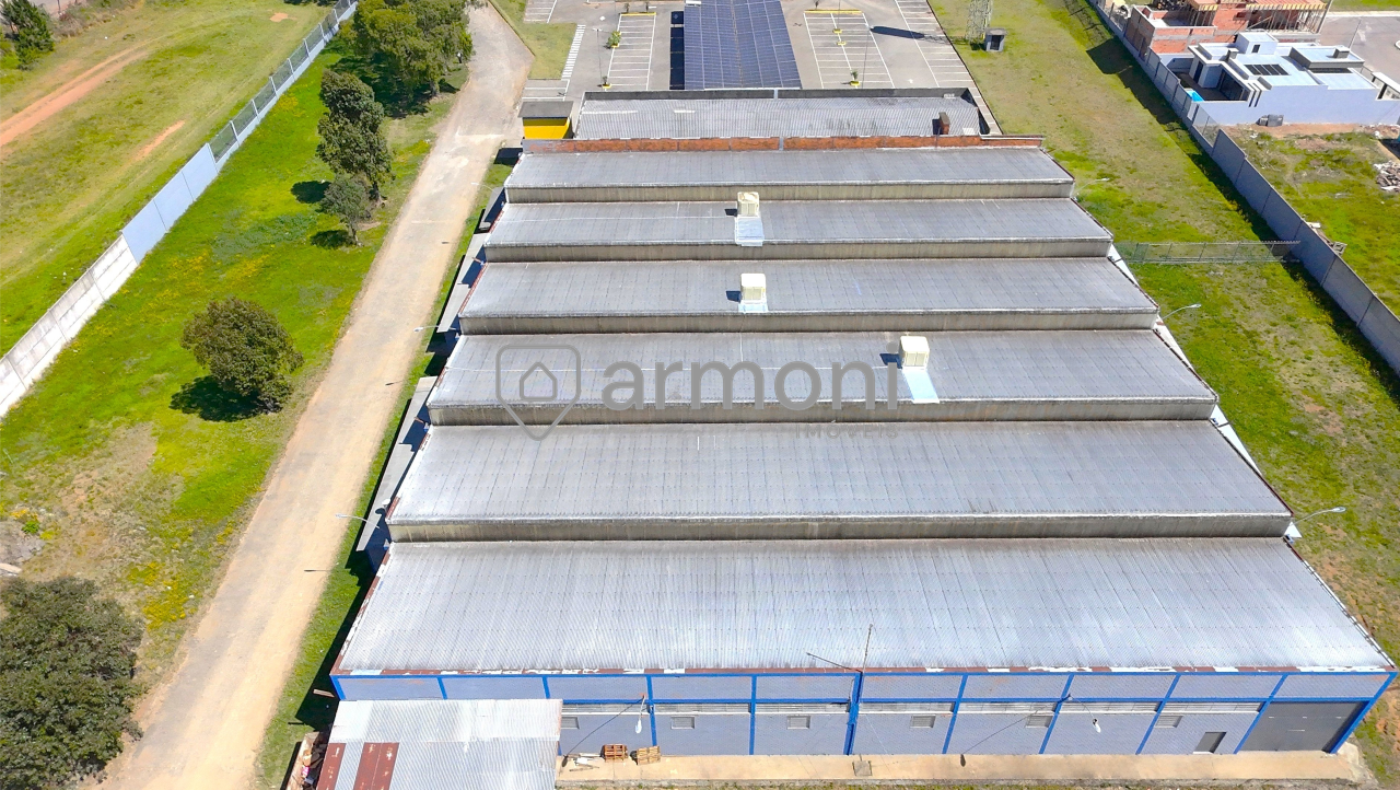 Pavilhão à venda no Expedicionário: 