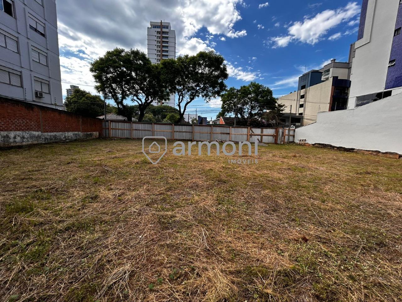 Lote à venda no Centro: 