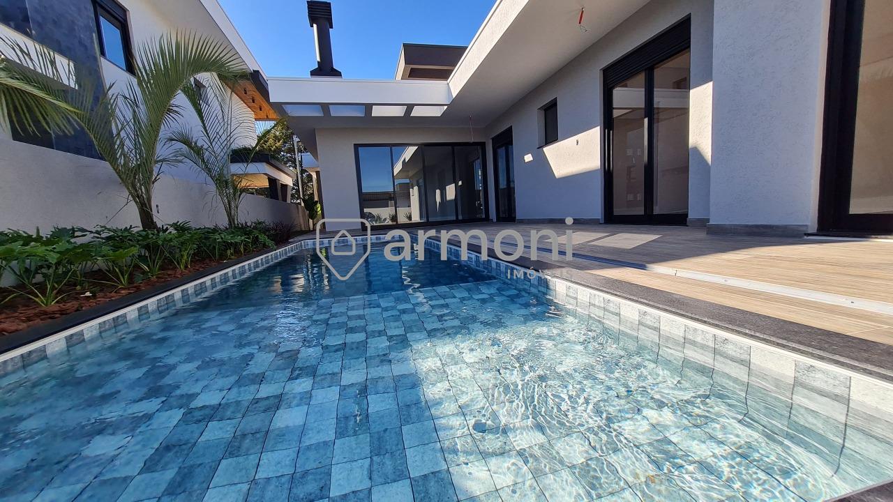 Casa à venda no Roselândia: 