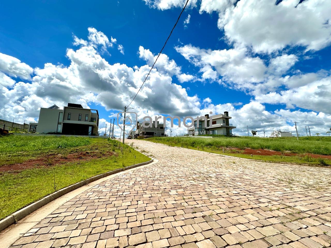 Lote em condomínio à venda no São José: 