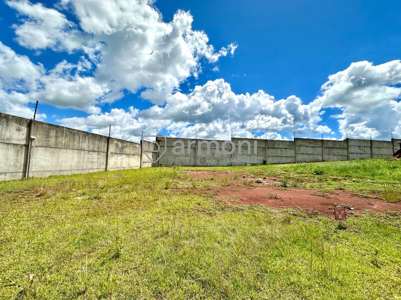 Lote em condomínio à venda no São José: 