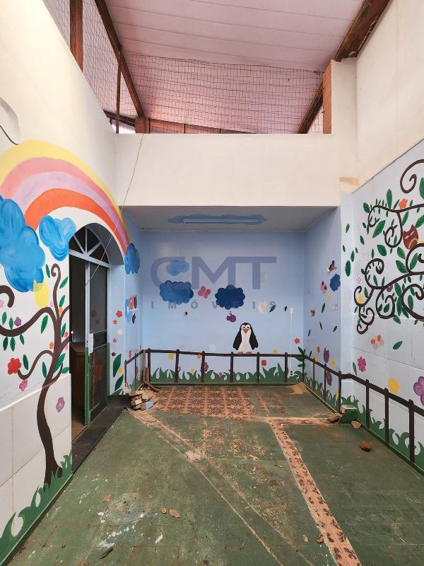 Casa comercial para aluguel no São Pedro: 