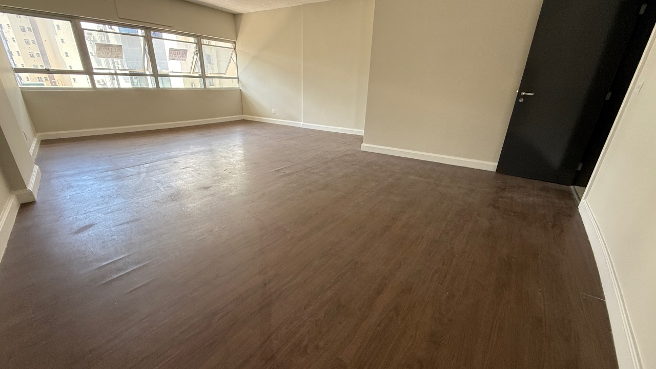 Sala para aluguel no Centro: 