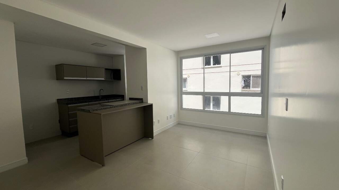 Apartamento para aluguel no Pedra Branca: 