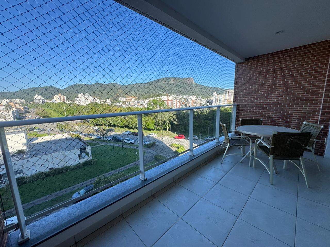 Apartamento para aluguel no Pedra Branca: 