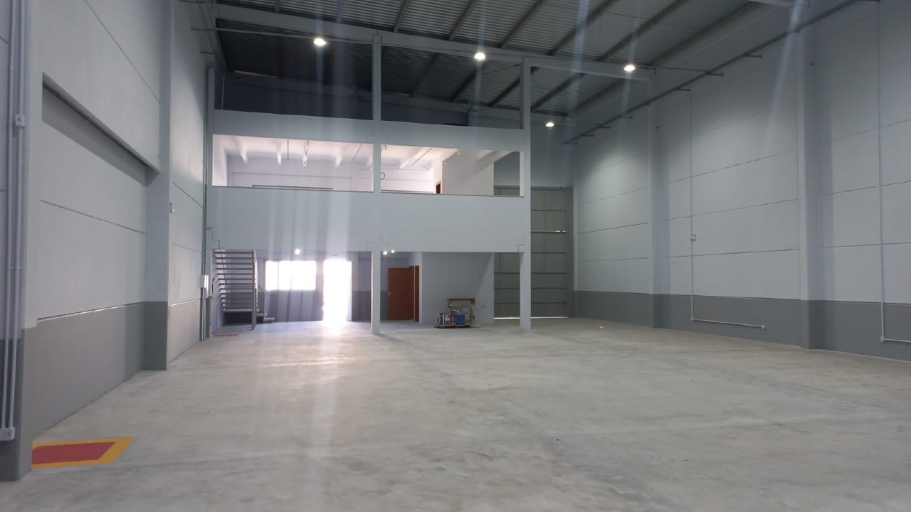 Galpão para aluguel no Centro: 