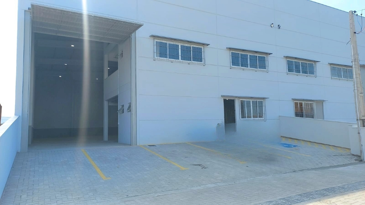 Galpão para aluguel no Centro: 