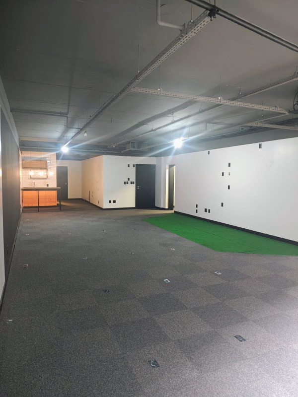 Sala para aluguel no Centro: 