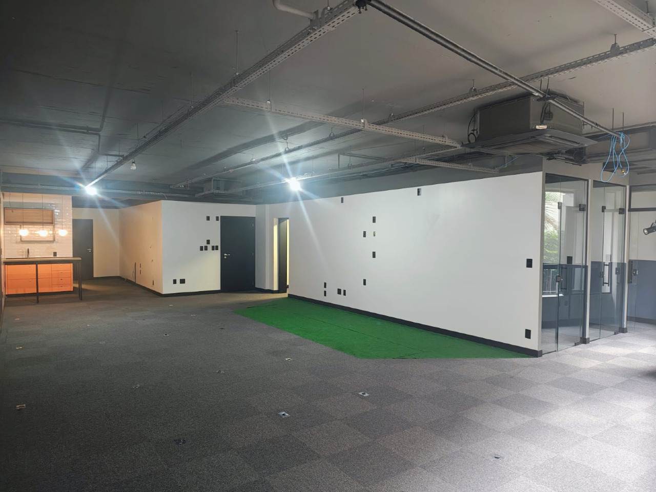 Sala para aluguel no Centro: 