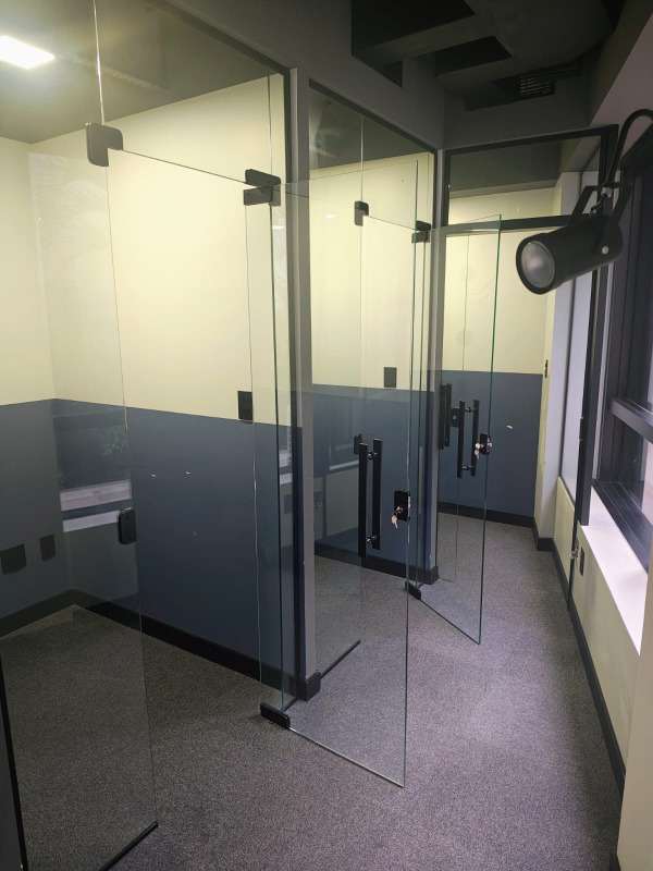 Sala para aluguel no Centro: 