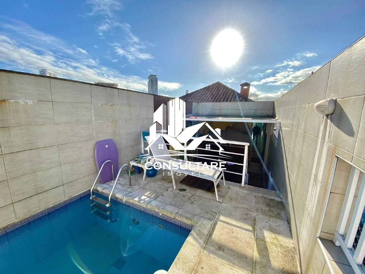 Casa para aluguel no bairro Embaré por 10.200,00: 