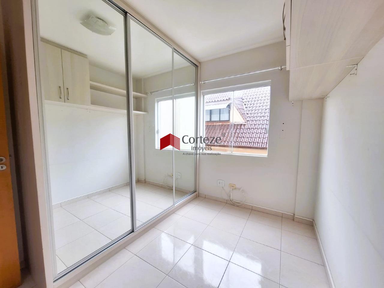 Apartamento para para aluguel no Portão em Curitiba - 18463: 
