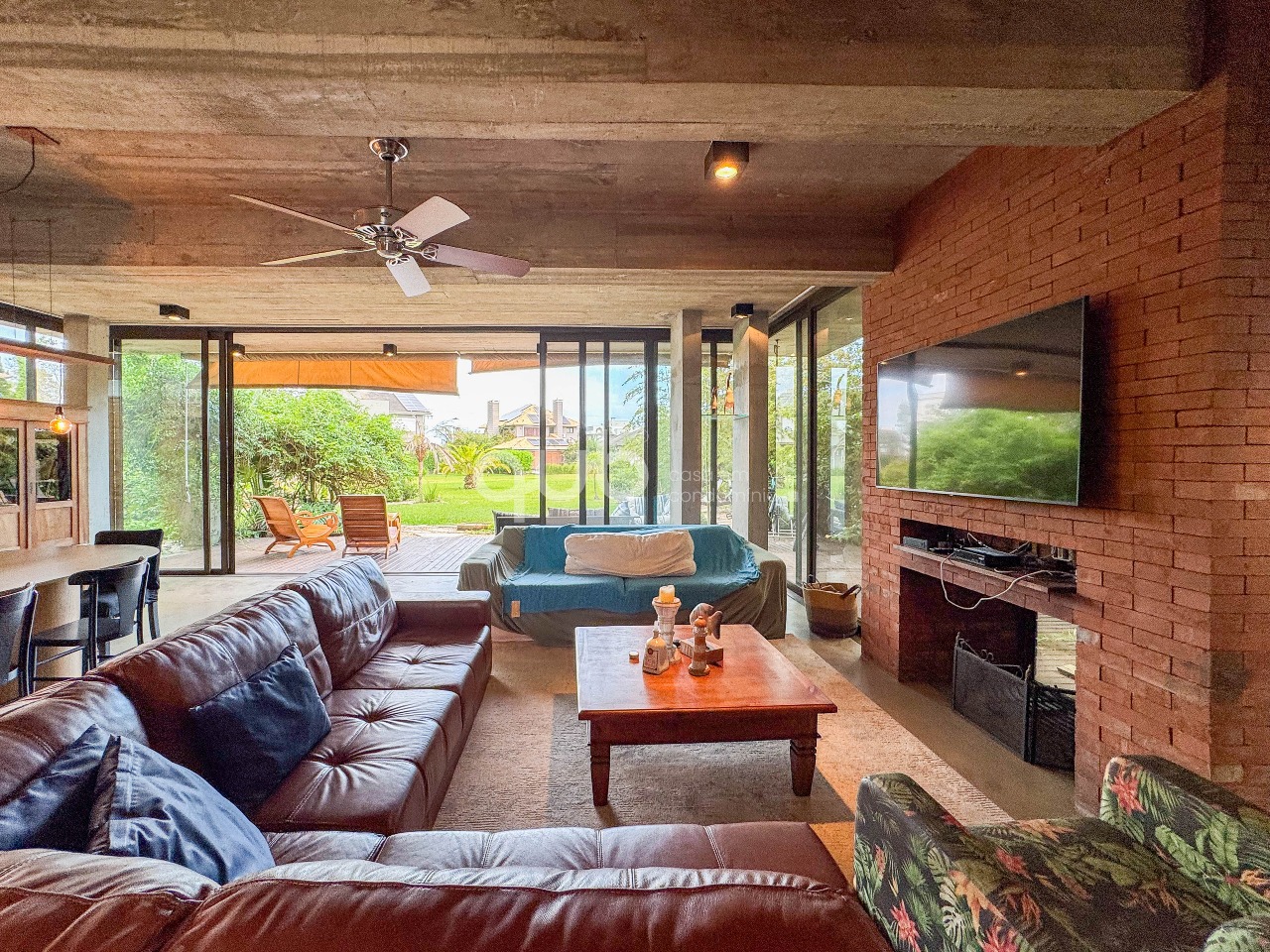 Condomínio Ventura Club