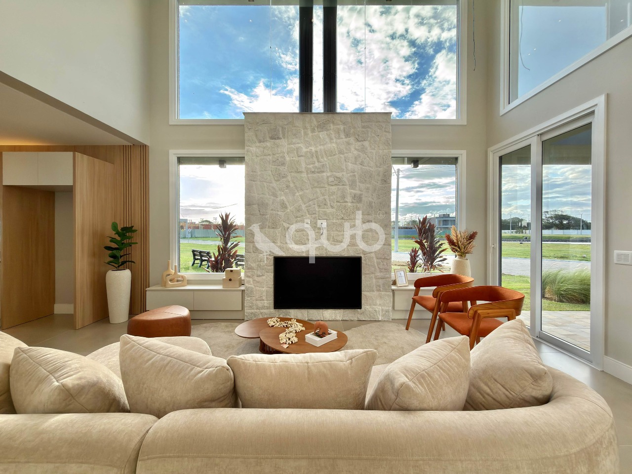 Condomínio Allure Beach Condo