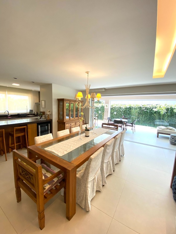 Condomínio Playa Vista