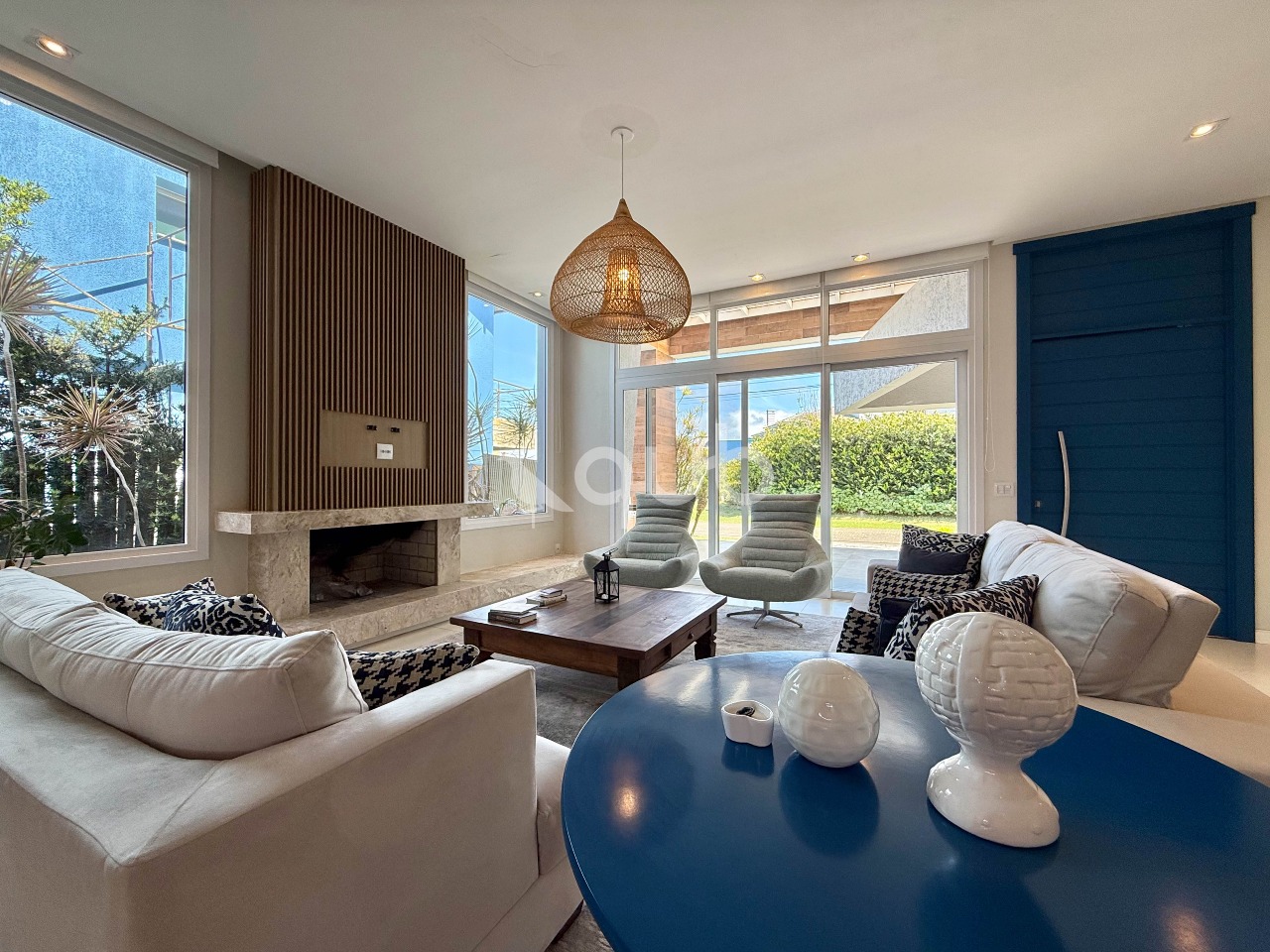 Condomínio Ventura Club