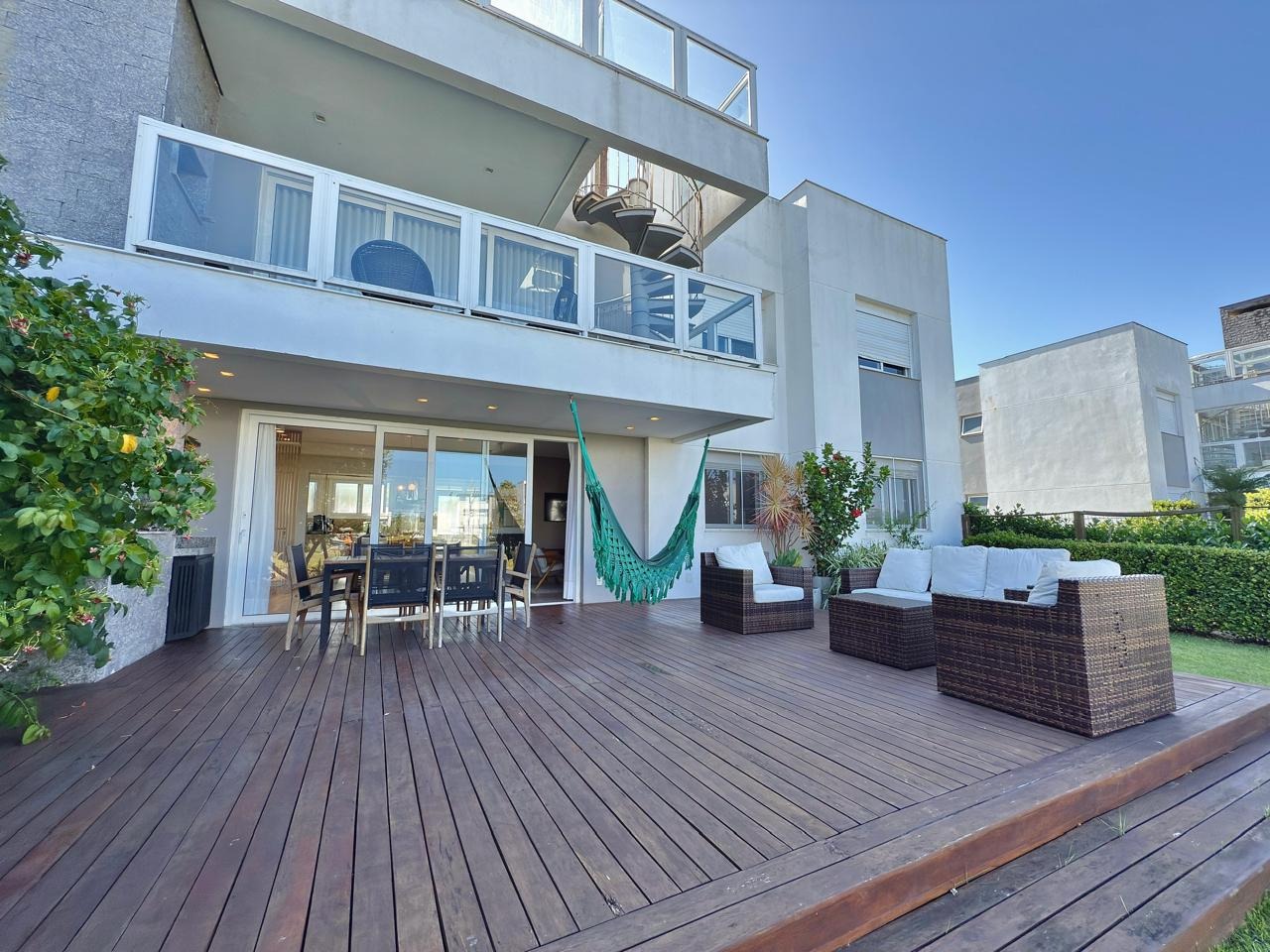 Condomínio Rossi Atlantida