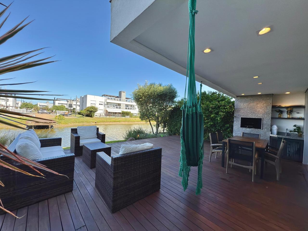 Condomínio Rossi Atlantida