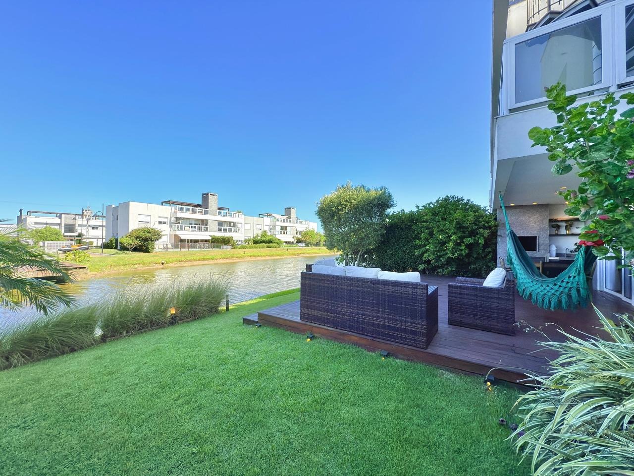 Condomínio Rossi Atlantida