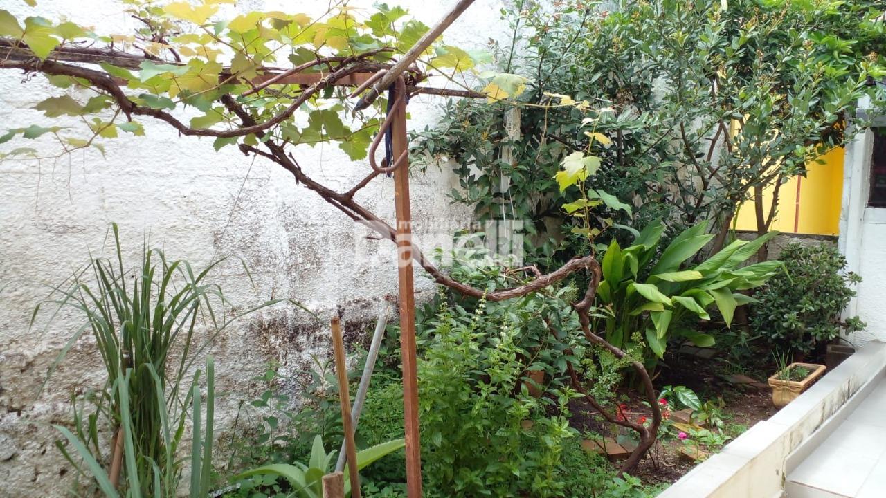 Casa à venda no Jardim Baronesa: 