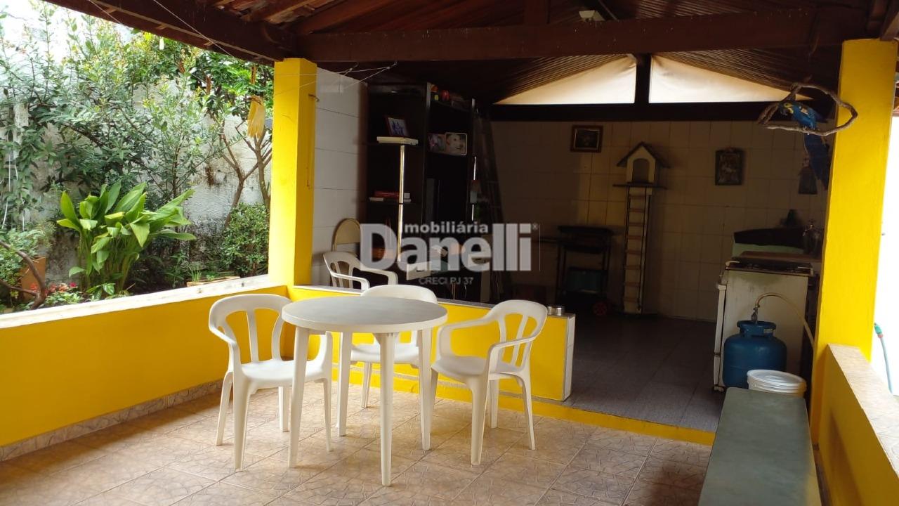 Casa à venda no Jardim Baronesa: 