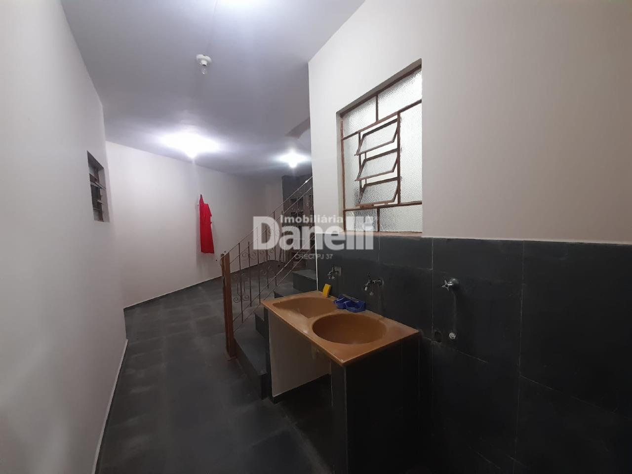 Casa à venda no Centro: 