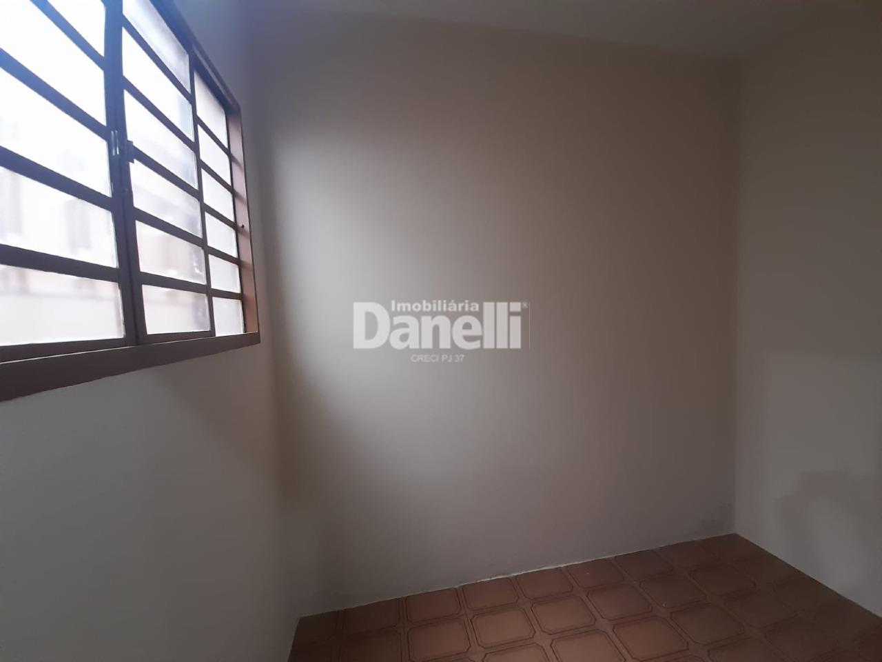 Casa à venda no Centro: 