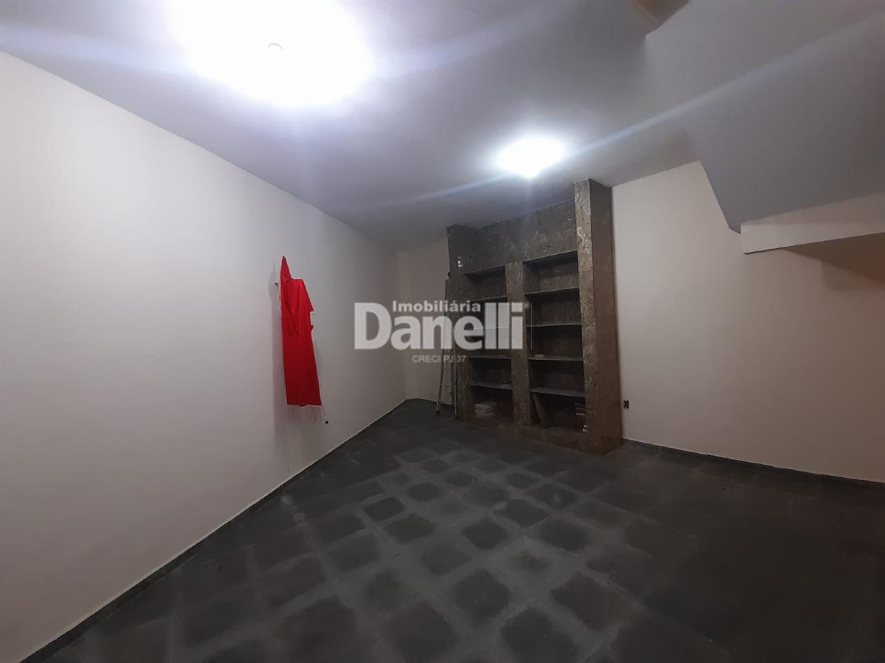 Casa à venda no Centro: 