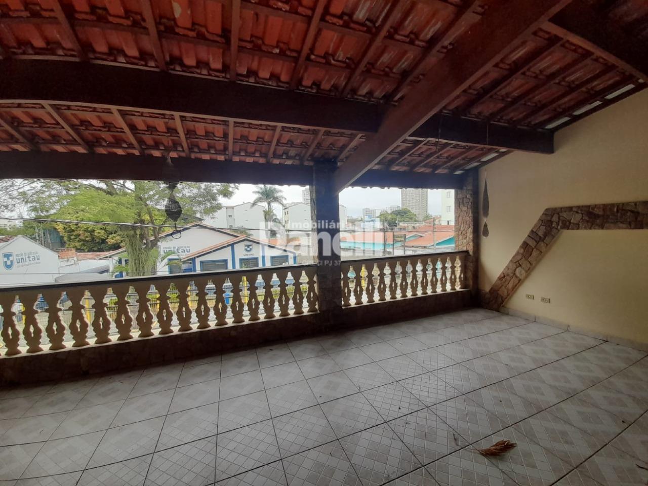 Casa à venda no Centro: 