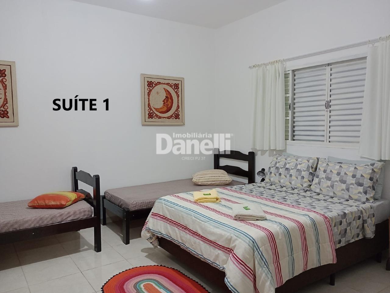 Sítio à venda no Turvo : 