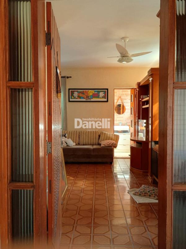 Casa à venda no Loteamento Jardim dos Eucaliptos: 