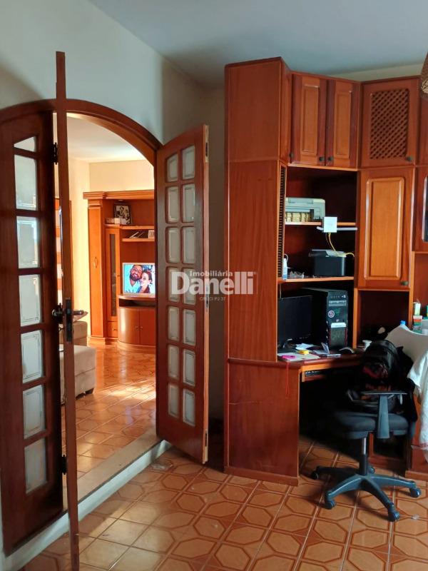 Casa à venda no Loteamento Jardim dos Eucaliptos: 