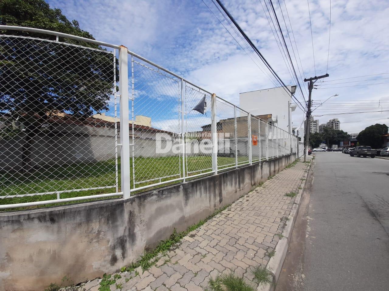 Lote para aluguel no Centro: 