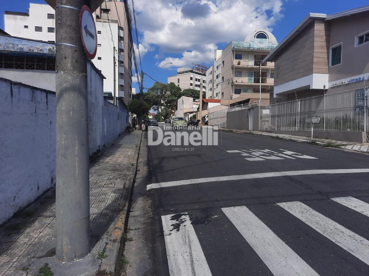 Casa à venda no Jardim Eulália: 