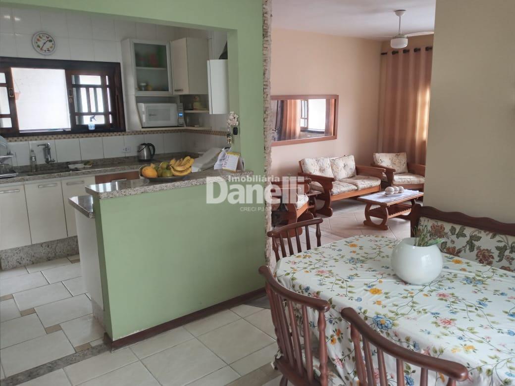 Casa à venda no Loteamento Residencial Vargas: 