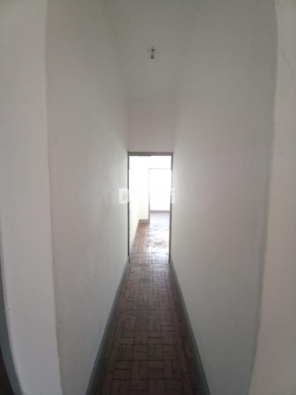 Casa para aluguel no Centro: 