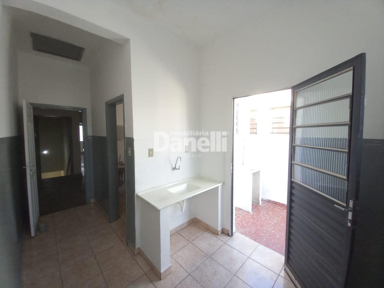 Casa para aluguel no Centro: 