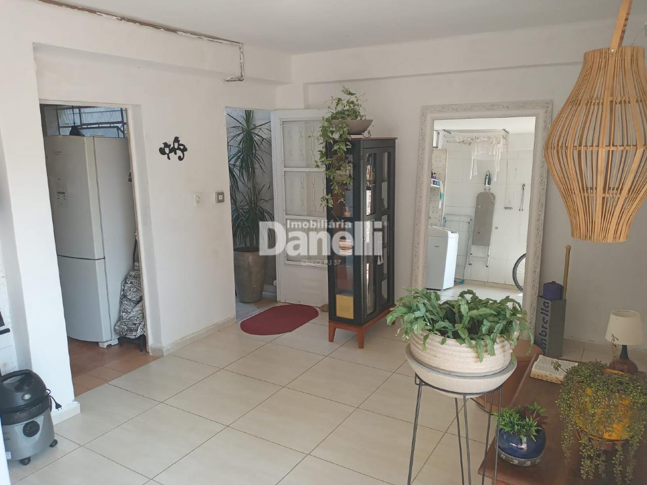 Casa à venda no Centro: 