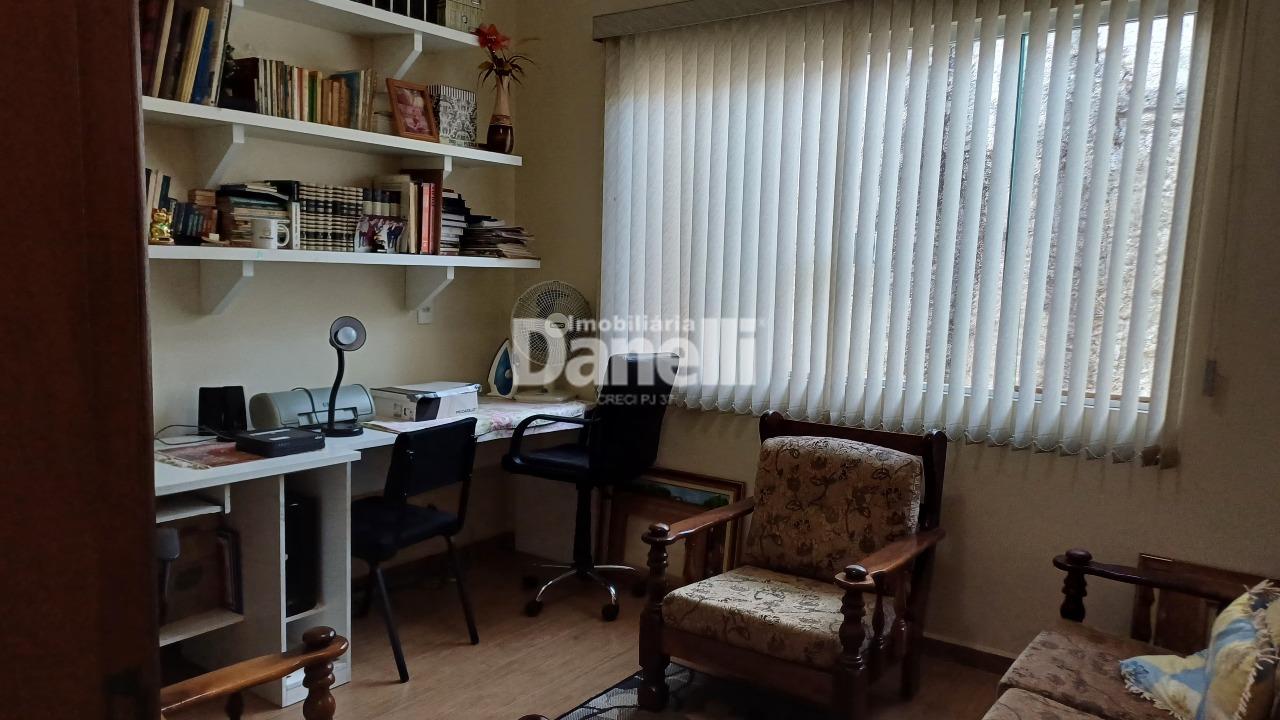 Casa à venda no Itaim: 