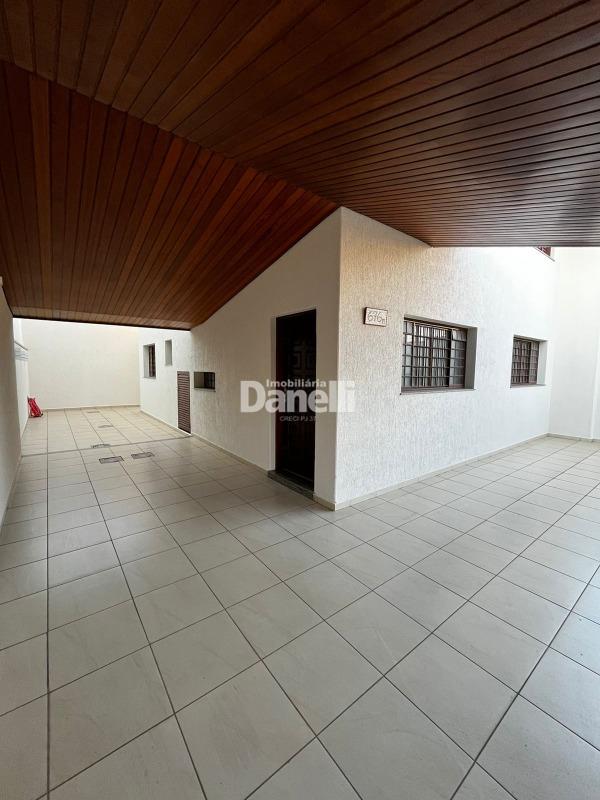 Sobrado à venda no Jardim dos Estados: 