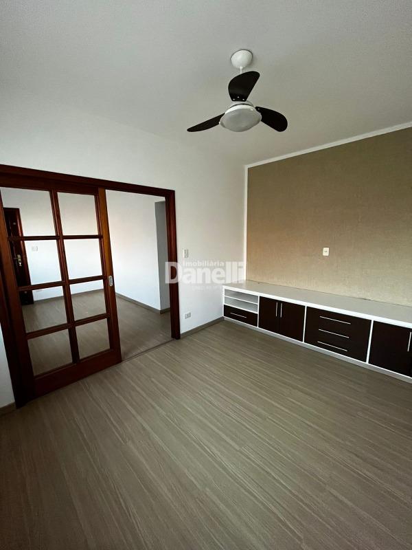 Sobrado à venda no Jardim dos Estados: 