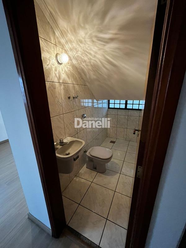 Sobrado à venda no Jardim dos Estados: 