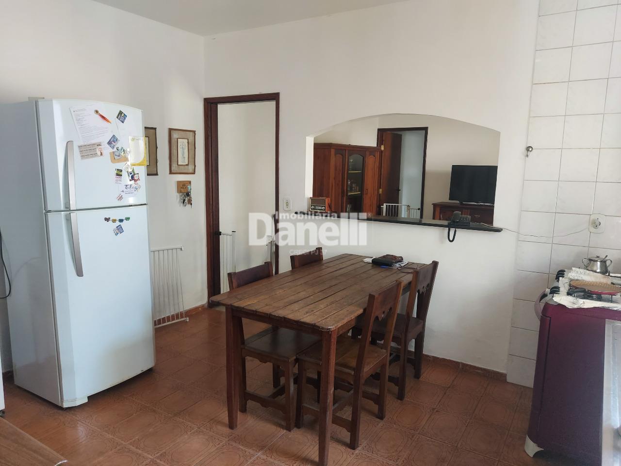 Sobrado à venda no Loteamento Village Tremembé: 