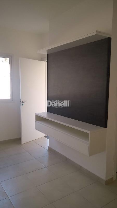 Sobrado à venda no Areao: 