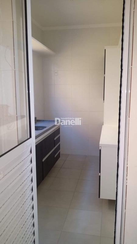 Sobrado à venda no Areao: 