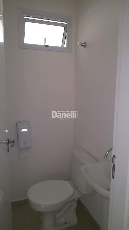 Sobrado à venda no Areao: 