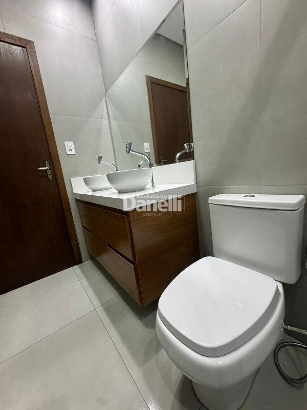 Casa à venda no Caminho Novo: 